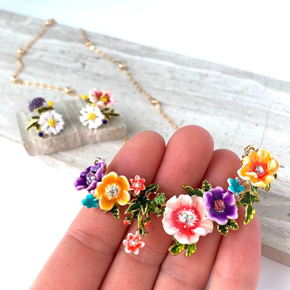 NEW~ Anthropologie Ornamental Floral Earrings - Picture 10 of 10